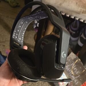 Logitech Black Wireless Headset (Parts Only!)